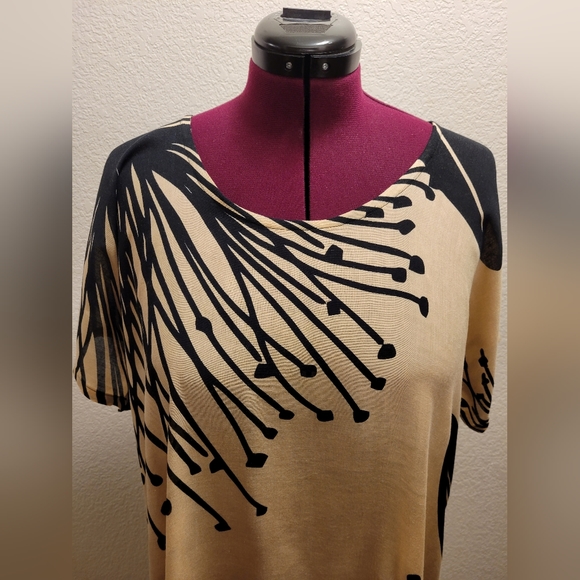 Aloha Blouse Sz. XL - Picture 9 of 13